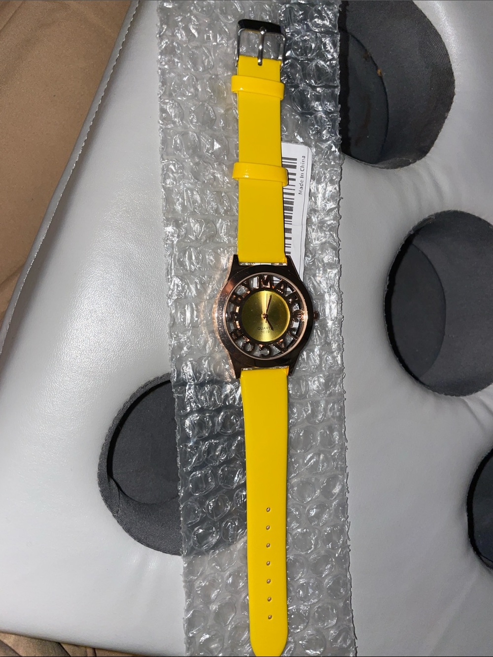 Yellow Silicone Strap Fashion Watch with Gold-Tone Case